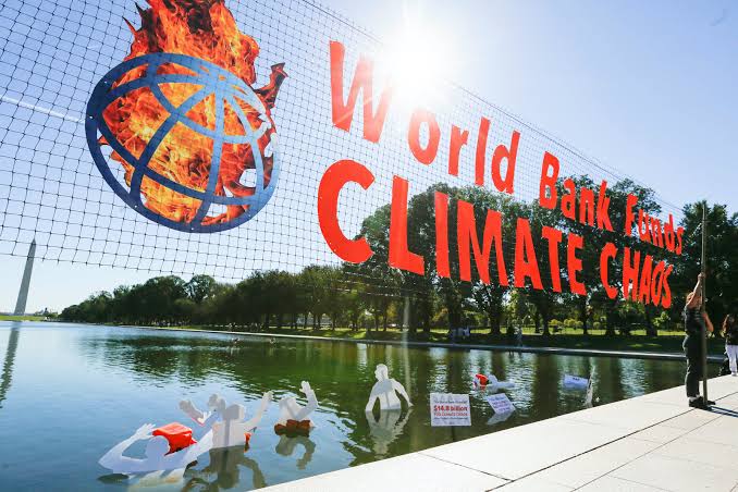 Report: World Bank invested nearly $15 billion in fossil fuel projects  despite climate commitment | Grist