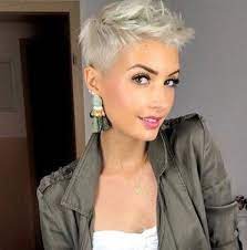 Si vous avez des cheveux fins vous n'avez qu'à tester ces modèles de coupes courtes femmes. Pin On Coiffure