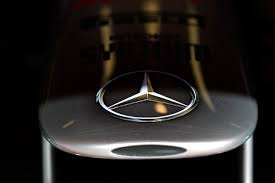 How to use these wallpapers? Mercedes Benz Logo Mercedes Cars Background Wallpapers On Desktop Nexus Image 759423