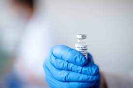 A nouveau autorisé en france mais seulement pour les plus de 55 ans, le vaccin. Covid 19 En Allemagne Une Strategie Vaccinale Deja Definie Mais Des Debats Subsistent