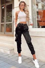 For women in the 1980s fashion was colorful bold and in some cases. 23 Unforgettable 80s Fashion Trends That Are Popular Nowadays
