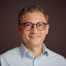 One chapter closing, another one starting! My MBA at Saïd Business School,  University of Oxford was one of the most transformative experiences, both  personally and professionally. Classmates became…