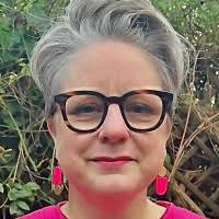 Anne Mowbray Email & Phone Number