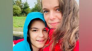 Cheshire: Specialist school funds review 'devastating'