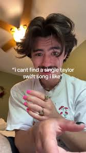 im just saying she’s done it all 🙄🙄 #taylorswift #swifttok