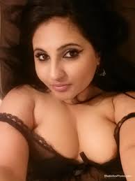 Nude Selfie of Indian School & College Girls