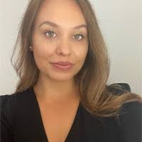 800+ Profile mit dem Suchbegriff „Leslie“