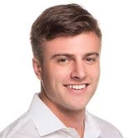 3200+ perfiles de «Tomasello»