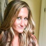 Amanda Tefft's Instagram, Twitter & Facebook