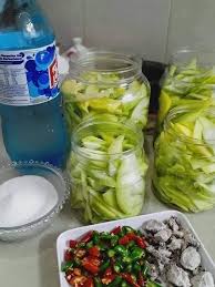 Namun khasiatnya tidak akan diperolehi jika tidak mendapatkannya dalam kuantiti yang mencukupi, makan sekali tak akan terus dapat khasiat, lebih baik diamalkan. Cara Untuk Membuat Jeruk Mangga Asam Boi Krup Krap Yang Sangat Rangup Dan Sedap My Resepi