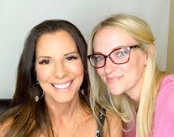 Fallon got to finally meet Sammi Smiles Against All Odds 🤗💗 So glad to  have families like Sammi's to connect with in the Campomelic Dysplasia  community!