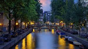 The technology that startup mx3d is developing to 3d print a bridge in amsterdam could be used to produce endless different structures, says dutch designer joris laarman in this exclusive movie. Cross Amsterdam Canal On 3d Printed Bridge