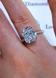 12 Simple Men S Diamond Rings Projects Iamond Rings Are Much Wider And Ornate Than Women Wedding Ring Designs Dream Engagement Rings Beautiful Wedding Rings