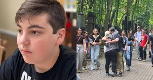 Após visitar Auschwitz, jovem resolve mistério familiar, que durou 80 anos:  'Nunca imaginei que seria possível'