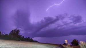 Ein unwetter mit sturm und starkregen sowie vereinzelt hagel ist am samstag über teile der schweiz gefegt. Das Ist Die Estofex Gewitter Und Unwetter Warnkarte Fur Frankreich Beneiux Italien Schweiz Osterreich Spanien Wetter De