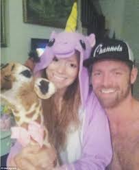 Southern Charm S Kathryn Dennis Rekindles Romance With Old Flame Daily Mail Online 259 x 233 jpeg 13 кб.