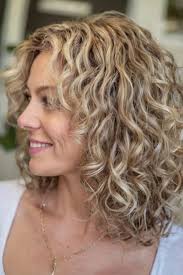 Andrea Westfall (umustbestarving)