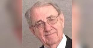 Ronell Moore's Instagram, Twitter & Facebook