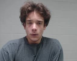 Police arrest Kan. teen who fled from store theft