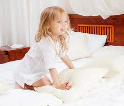 42 meinung komplett kinderzimmer mädchen. Bilder Kleine Madchen Blond Madchen Kind Bett