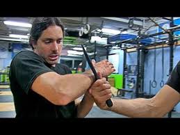 Knife Disarming Techniques Knife Defense Kali Fma Youtube Martial Arts Sparring Self Defense Martial Arts Martial Arts
