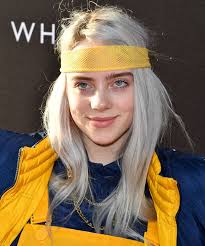 Billie eilish and her green hair are no longer. Billie Eilish Brought Back Green Hair Roots For Grammys