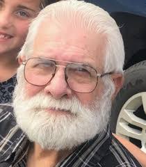 Kelly Spillman's Instagram, Twitter & Facebook