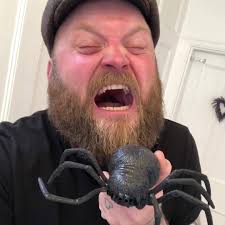 THE WORLDS WORST BOYFRIEND PART 2!, (would you move out?)