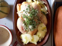 Tout Autour De L Eglise Saint Aubin A Toulouse Chaque Dimanche Matin S Y Deroule Un Magnifique Marche Comme Tous Recettes De Cuisine Plats En Cocotte Cuisine