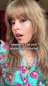 Replying to @ayelinds smokey cat eye 🖤 #makeup #makeuptutorial #eyemakeup  #eyemakeuptutorial #rockstarmakeup #grungemakeup #darkeyemakeup #cateye  #cateyeliner #smokeyeye #smokeyeyetutorialً ...