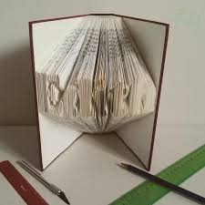 Ein version für die elektronische erfassung ihrer fahrten; Buch Origami Love Decorations