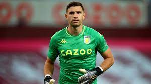 Get the latest news, updates, video and more on emiliano martinez at tribal football. Gk Analysis 3 Things That Make Emiliano Martinez One Of The Premier League S Top Shot Stoppers Between The Sticks