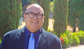 Lorenzo Patrick's Instagram, Twitter & Facebook