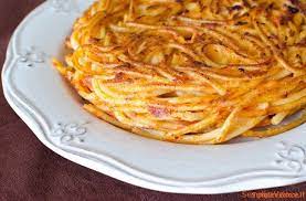 Le gite fuori porta di pasquetta esigono un menu semplice per la colazione al sacco: Frittata Di Pasta Napoletana Ricetta Semplice E Veloce