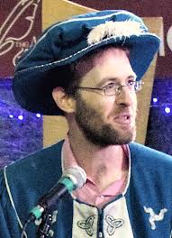 I have just been up to Lezarye churchyard and left a little flower pot for  someone else to use as I no long need it, I wasn't sure where to put it