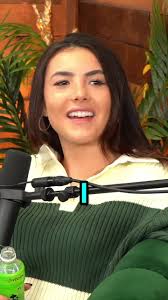 Andrea Dating Acraze