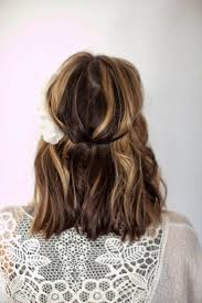 1001 variantes magnifiques de la mini vague sur cheveux. Coiffure Femme Cheveux Mi Long Pour Le Printemps Et L Ete