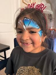 Hey friends I just wanted to stop and share a bit about my business, I am a  local facepainter and cosmetology student. All of my products are cosmetic  grade and water activated