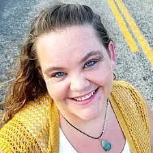 Kerri Lamb's Instagram, Twitter & Facebook