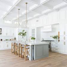 Take A Peek At This Dreamy Home In Newport Beach Lark Linen Coastal Farmhouse Kitchen House Interior Home Interior Design
