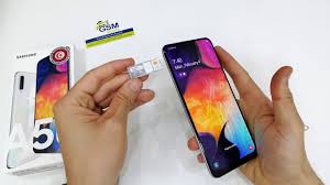 817 (customer service, rp600/panggiian) xl pasca bayar xplore: Insert Sim Sd Card Samsung Galaxy A10 A20 A30 A40 A50 A70 Dual Sim Youtube