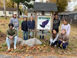 Thanks to Rishab and his MedLife crew and Nellie, Ashley and Dave for for  finishing Fall cleanup at Lincoln and Bethany Sharing gardens this morning.  Great work!