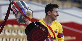 Messi sememangnya menjadi watak utama dan mesin gol buat kelab sepanyol itu apabila sudah bagi real sendiri, messi adalah mimpi buruk buat mereka dengan pemilik enam trofi ballon d'or itu. Kronologi Kegagalan Kontrak Baru Lionel Messi Sunat Gaji Intervensi La Liga Dan Pindah Ke Psg Bola Net