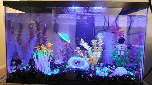 With all the plants, rocks, and figurines to pick from, you can truly make your aquarium unique. 5 Cool Fish Tank Themes That Will Inspire You Cool Fish Tanks Cool Fish Tank Decorations Fish Tank Themes