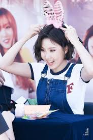 Jigsaw puzzles, puzzle games for kids. Hwasa