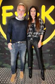 Gianluca vacchi è stato mollato dalla fidanzata giorgia, con la quale parlava di matrimonio e di figli. Gianluca Vacchi E Giorgia Gabriele A Pitti Uomo Moda Uomo Lifestyle Menchic Itmoda Uomo Lifestyle Menchic It