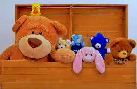 This box will rock to hold small items like paper clips and candies. Diy Toy Storage Box You Can Make With Your Kids Diy Projects