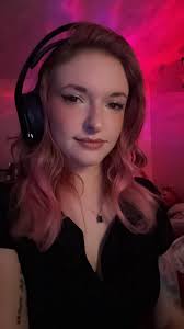 Back at it, baby 😌 Probably gonna play whatever unhinged mess had me  yelling yesterday—but who knows, maybe I'll switch it up mid-meltdown 🎮💅  Morty's supervising. Two blind cats are incoming. You