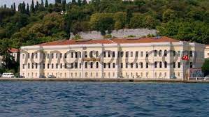 Eğitim rehberi » üniversitelerin bölümleri ve taban puanları » galatasaray üniversitesi » i̇letişim bilgileri galatasaray üni̇versi̇tesi̇ (i̇stanbul) (devlet üniversitesi) i̇letişim bilgileri. Galatasaray Lisesi Taban Puani 2021 Yuzdelik Dilimi Basarilari