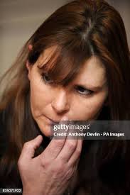 53 fotos e imágenes de alta resolución de Sara Devlin